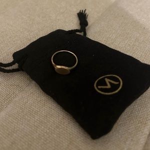 Mejuri Signet Ring
